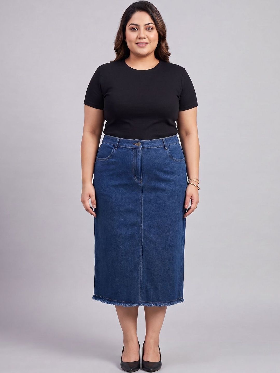 plusS Women Denim Frayed Denim Side Slit Midi Straight Skirt-image-13
