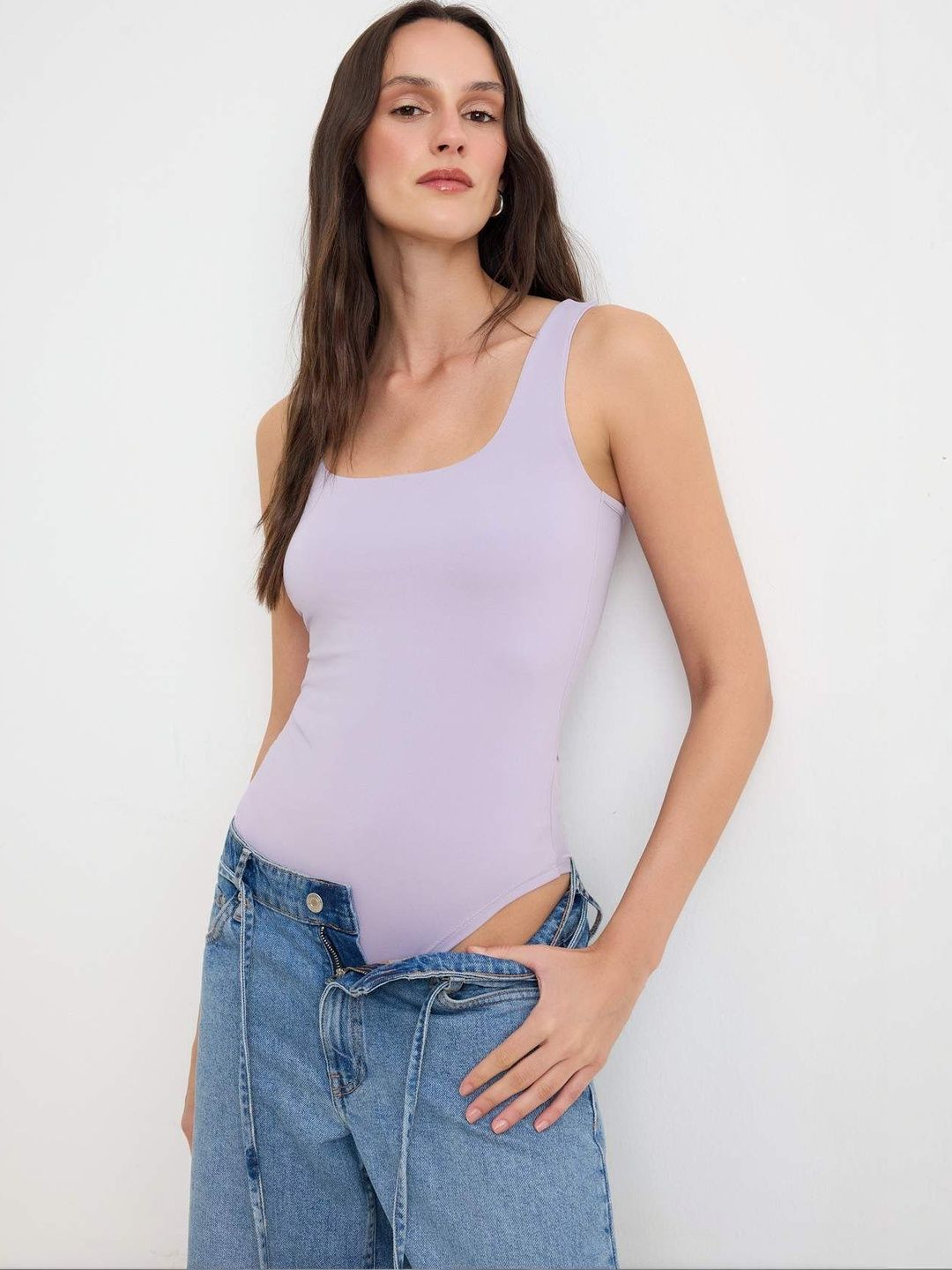 Trendyol Square Neck Bodysuit-picture-17