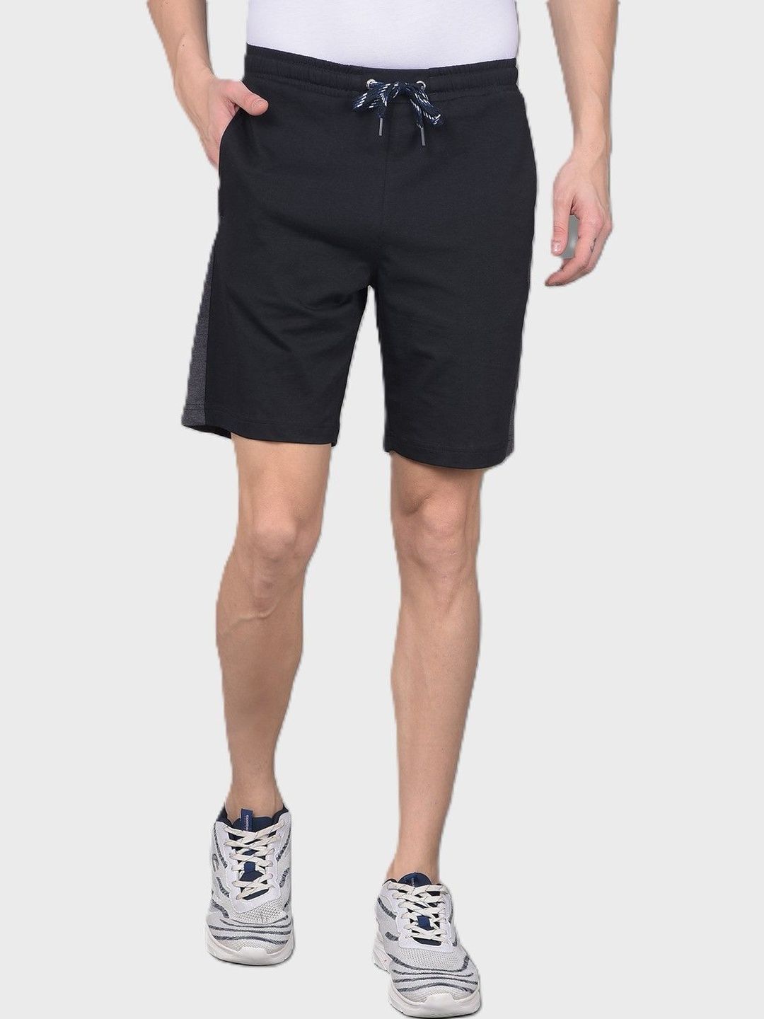 ETICO Men Colourblocked Running with Technology Shorts-picture-55