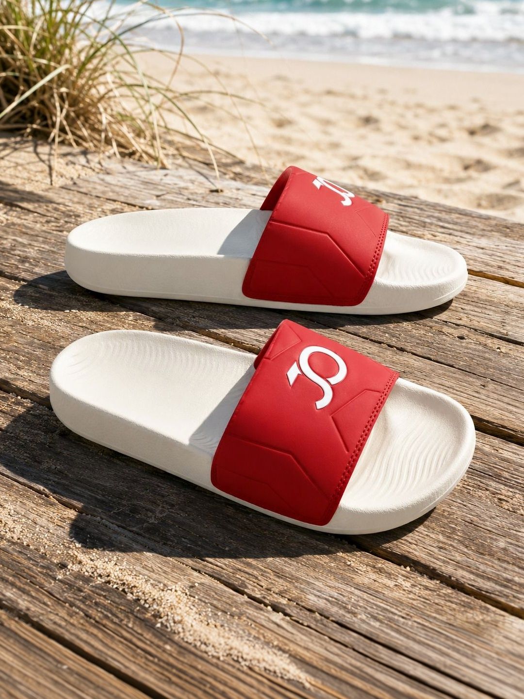 JOOTIYAPA Men Colourblocked Sliders-picture-38