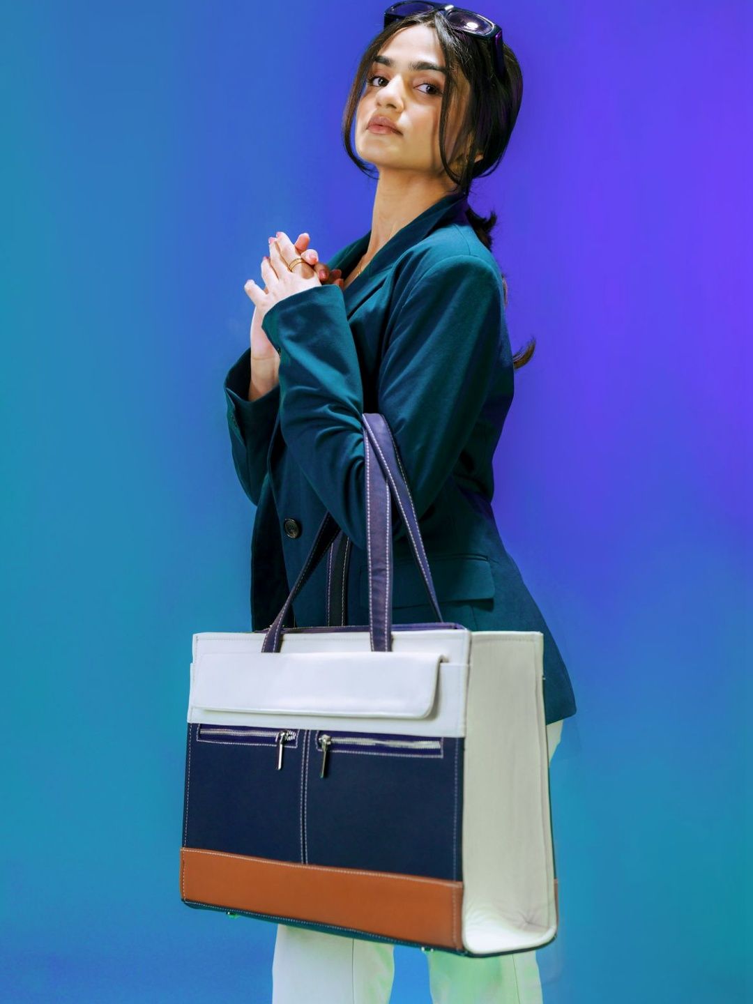 SUKHA Colourblocked PU Oversized Structured Tote Bag-picture-11