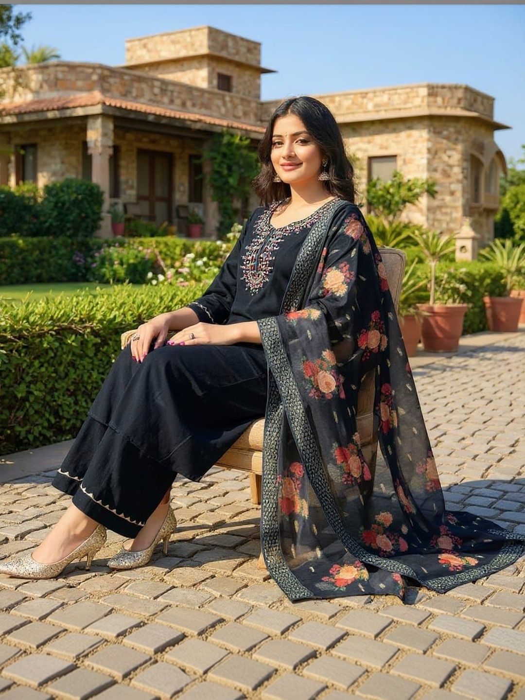 Moda Rapido Women Floral Embroidered Regular Thread Work Pure Cotton Kurta with Trousers & With Dupatta-picture-35