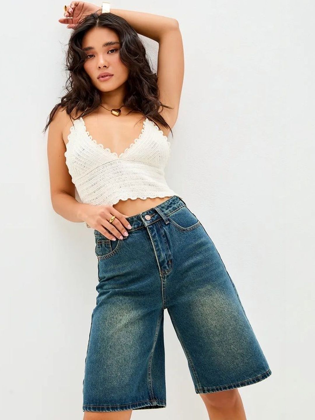 The Roadster Lifestyle Co Washed Loose Fit Knee Length Denim Shorts-picture-36
