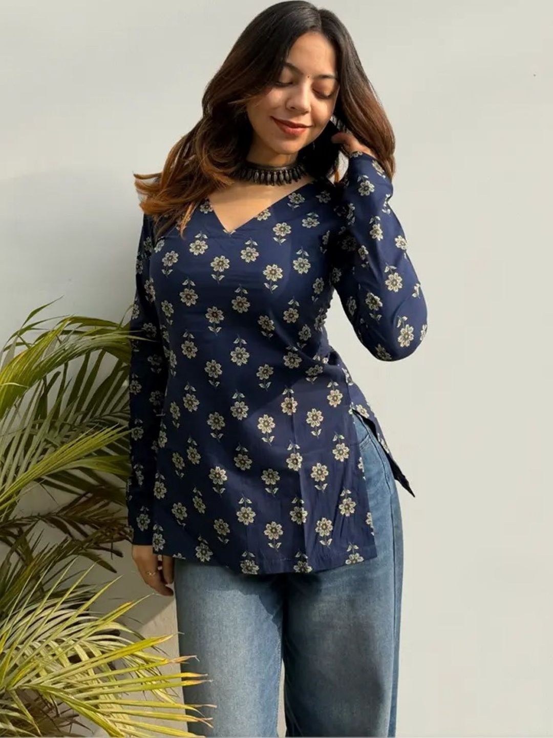TWINS LADY Floral Printed V-Neck Kurti-picture-27