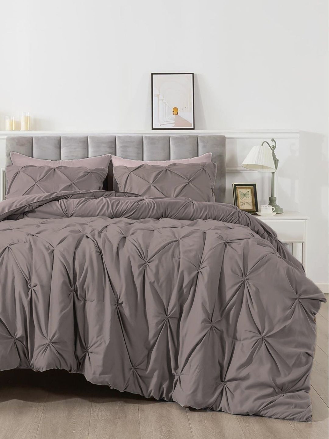 THE WHITE MOSS Brown & Grey Microfiber 400 GSM Comforter-image-1