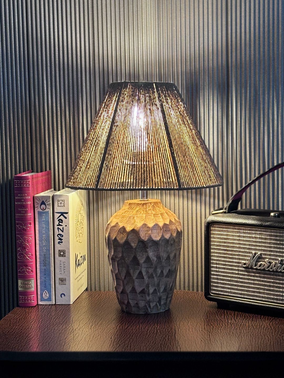 green girgit Brown Textured Wood Frusturical Shaped Table Lamp with Bulb-picture-20
