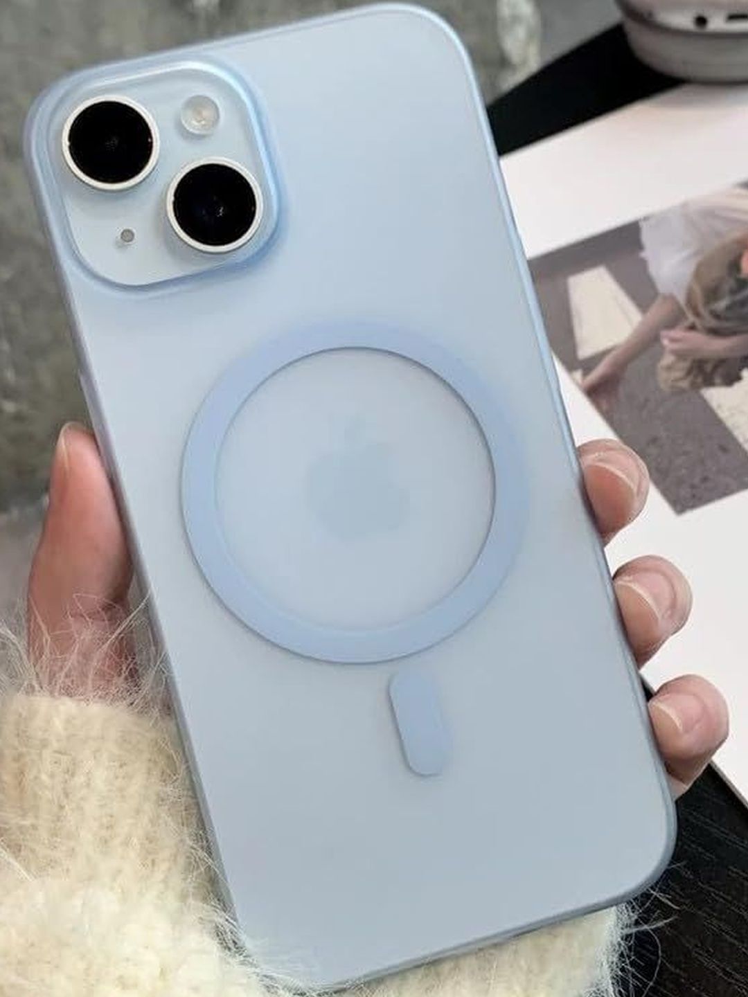 COVERLY Solid Printed iPhone 14 Back Case Mobile Accessories-image-9