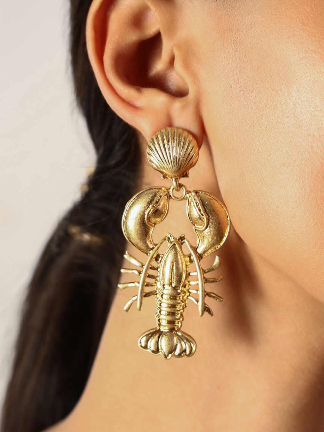 MINJI AND CO. Animal Shaped Drop Earrings-picture-38