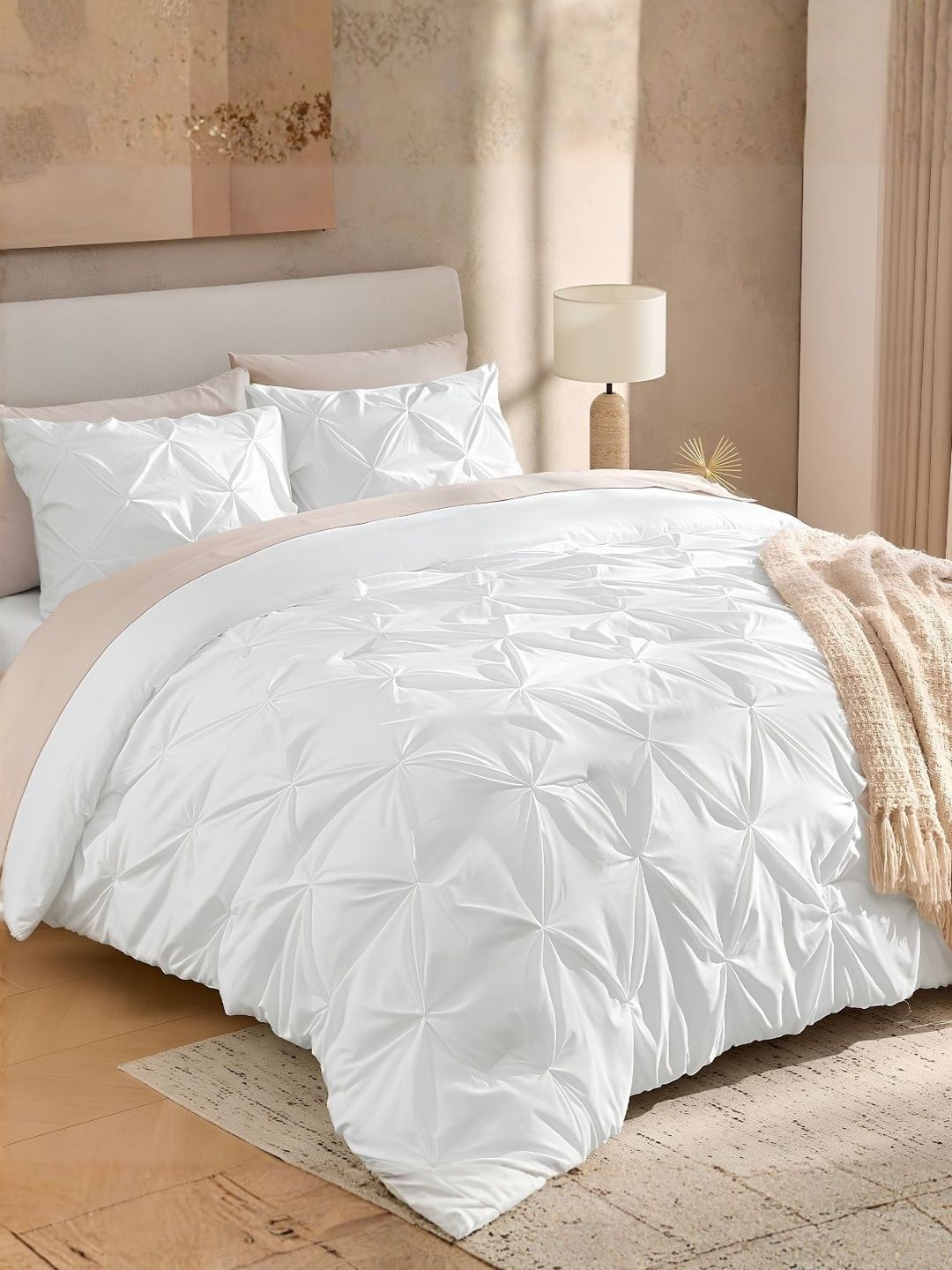THE WHITE MOSS White & White Heavy Winter 400 GSM Comforter-image-45