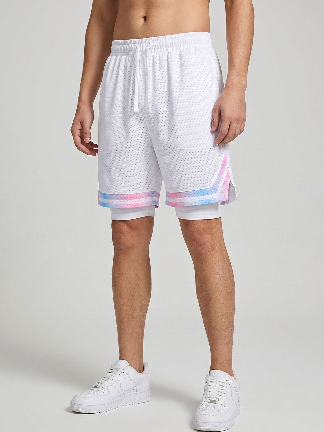 Suo Men Colourblocked Sports Shorts-picture-45