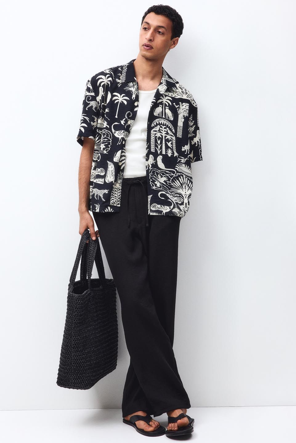 H&M Relaxed Fit Trousers-picture-21