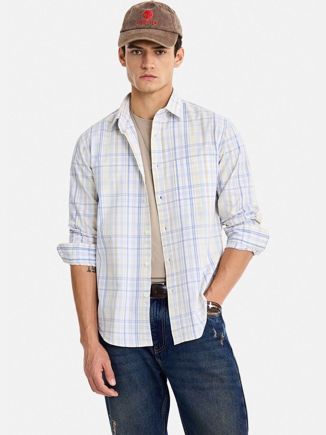 Snitch Men Checked Casual Shirt