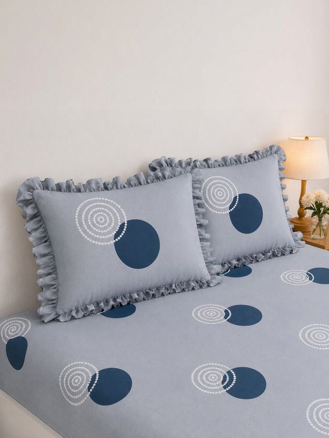 Aura Grey Geometric 300 Tc Frilled Fitted Queen Bedsheet With 2 Pillow