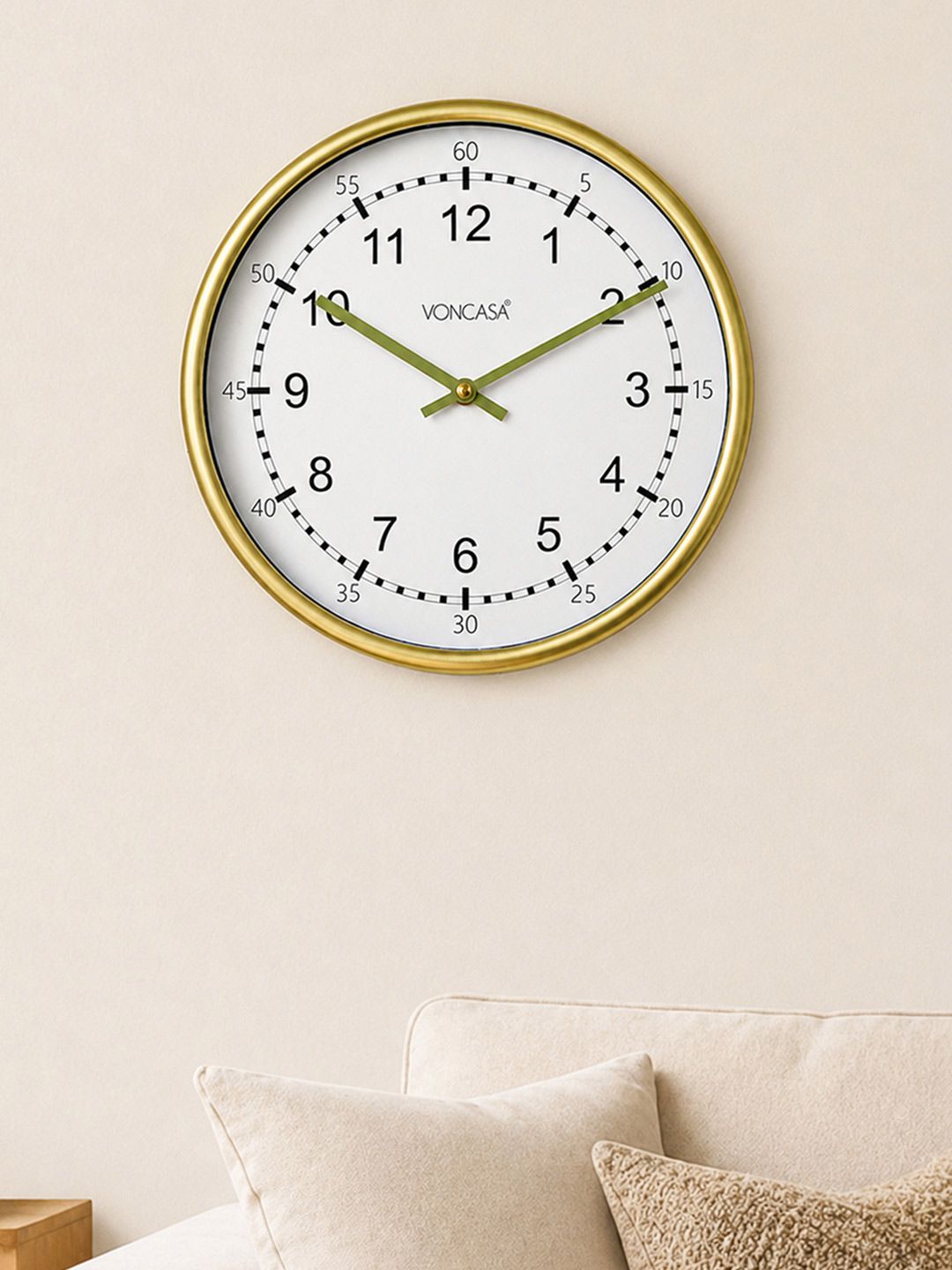 MARKET99 Off White & Gold-Toned Mid-Century Modern Plastic Wall Clock-image-19