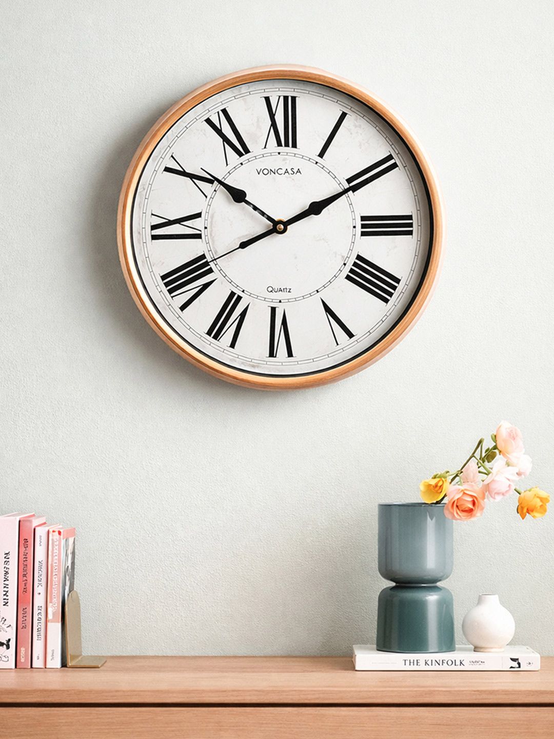 MARKET99 White & Black Vintage Marble Chic Plastic Wall Clock-image-41