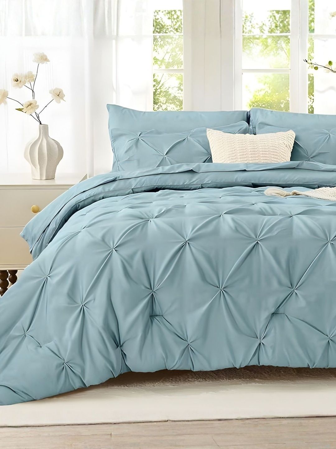 THE WHITE MOSS Blue & Turquoise Blue Heavy Winter 400 GSM Comforter-image-49