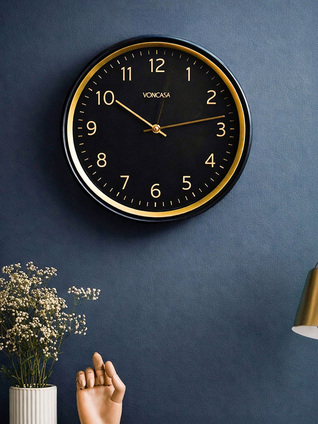 MARKET99 Black & Gold-Toned Retro Mid-Century Plastic Wall Clock-image-39