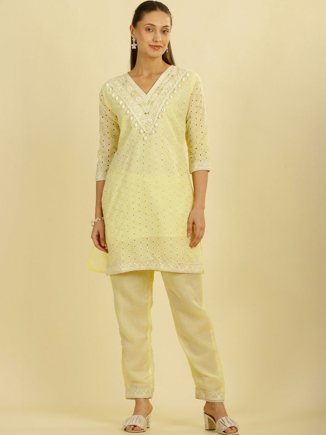 MEENA BAZAAR Since 1970 Embroidered V-Neck Mirror Work Mirror Work Kurti-picture-32