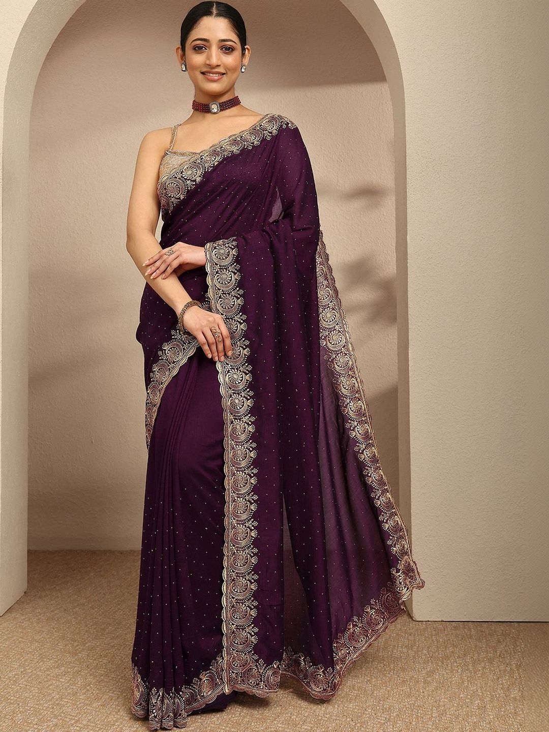 Libas Burgundy beads embellished saree with zari embellished border and a blouse piece-picture-44