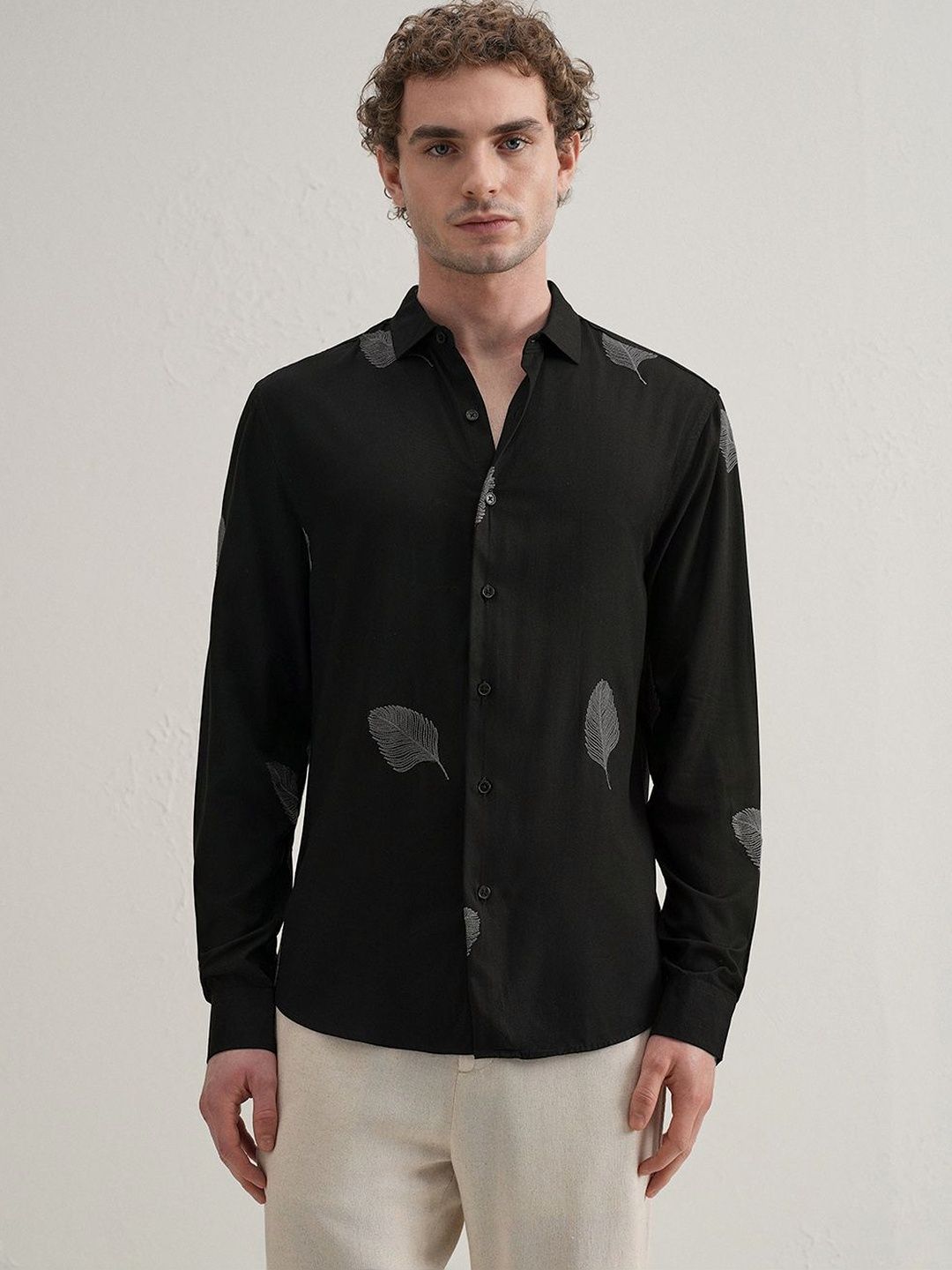 Banana Club Men Classic Casual Shirt-image-15