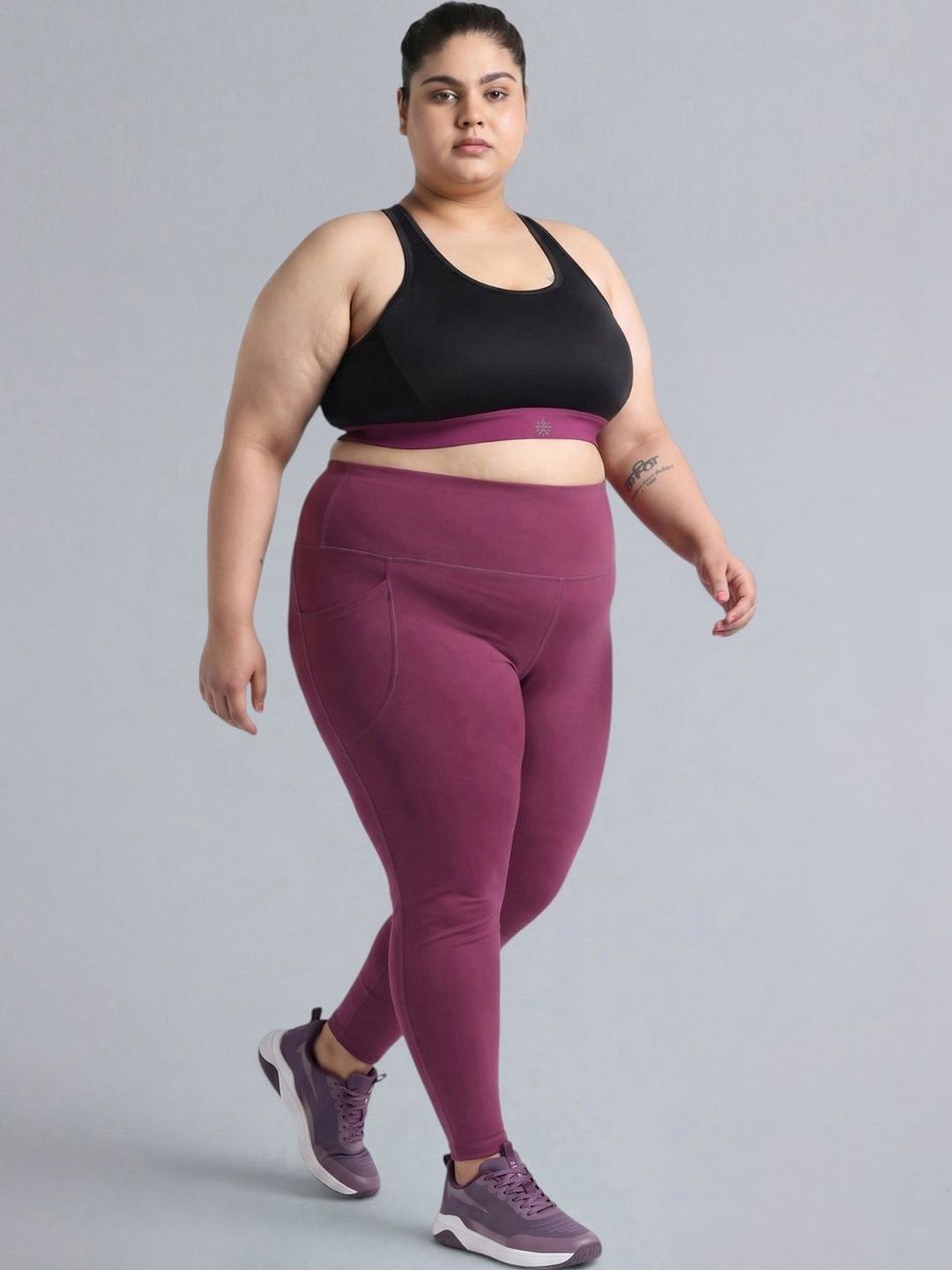 CULT Women's Black Run Forward High Support Plus Size Bra-picture-44