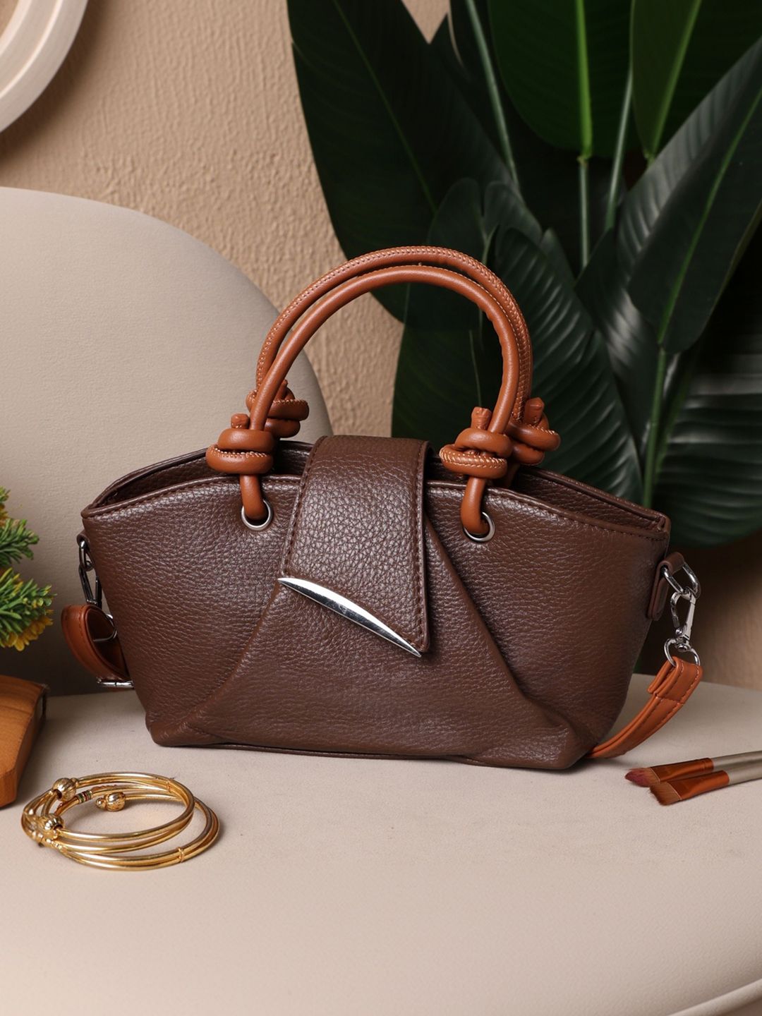Abbana Textured Leather Structured Handheld Bag-picture-28