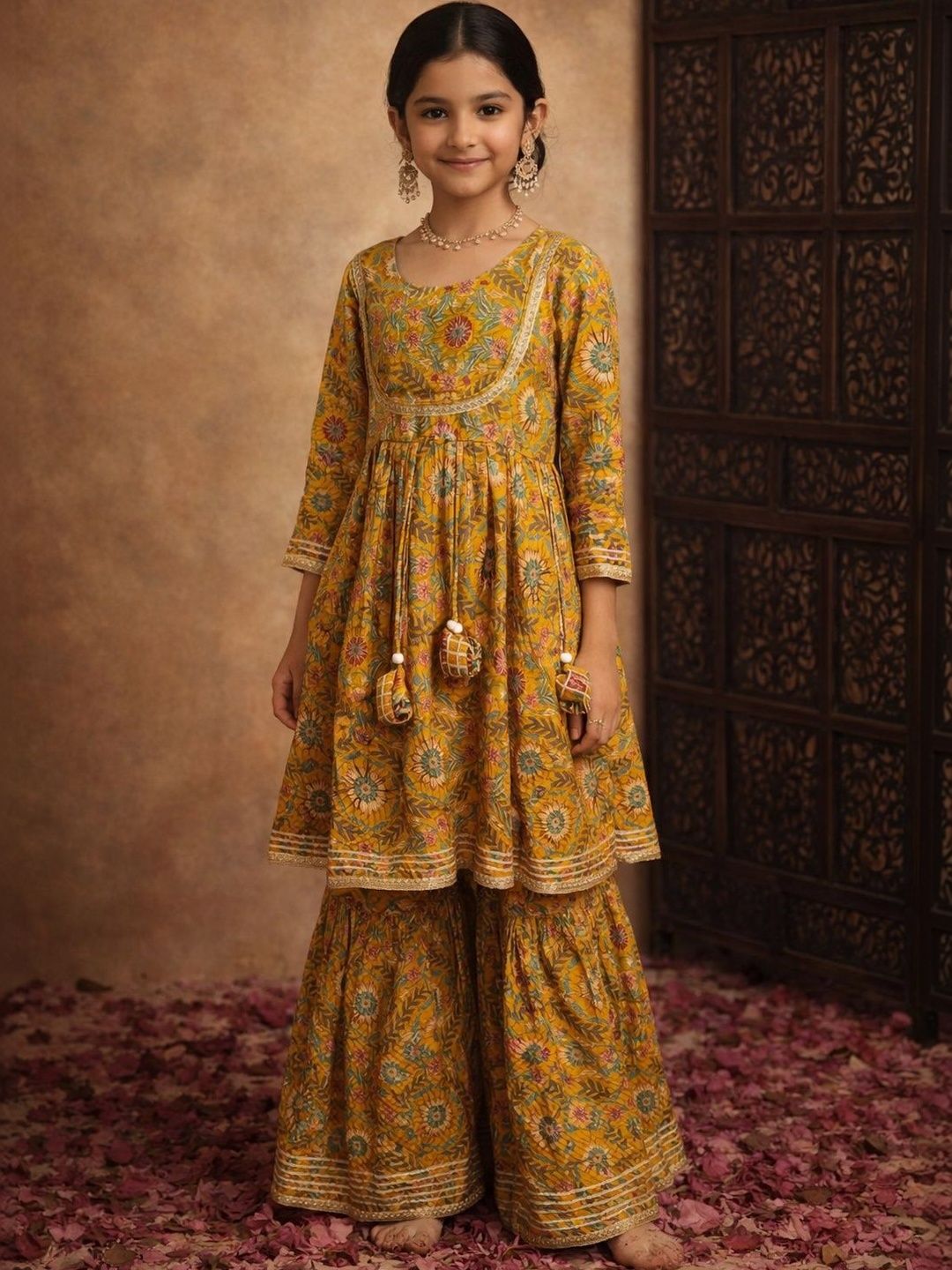 Sangria Girls Floral Printed Tiered Patchwork Pure Cotton Kurti with Sharara-picture-18