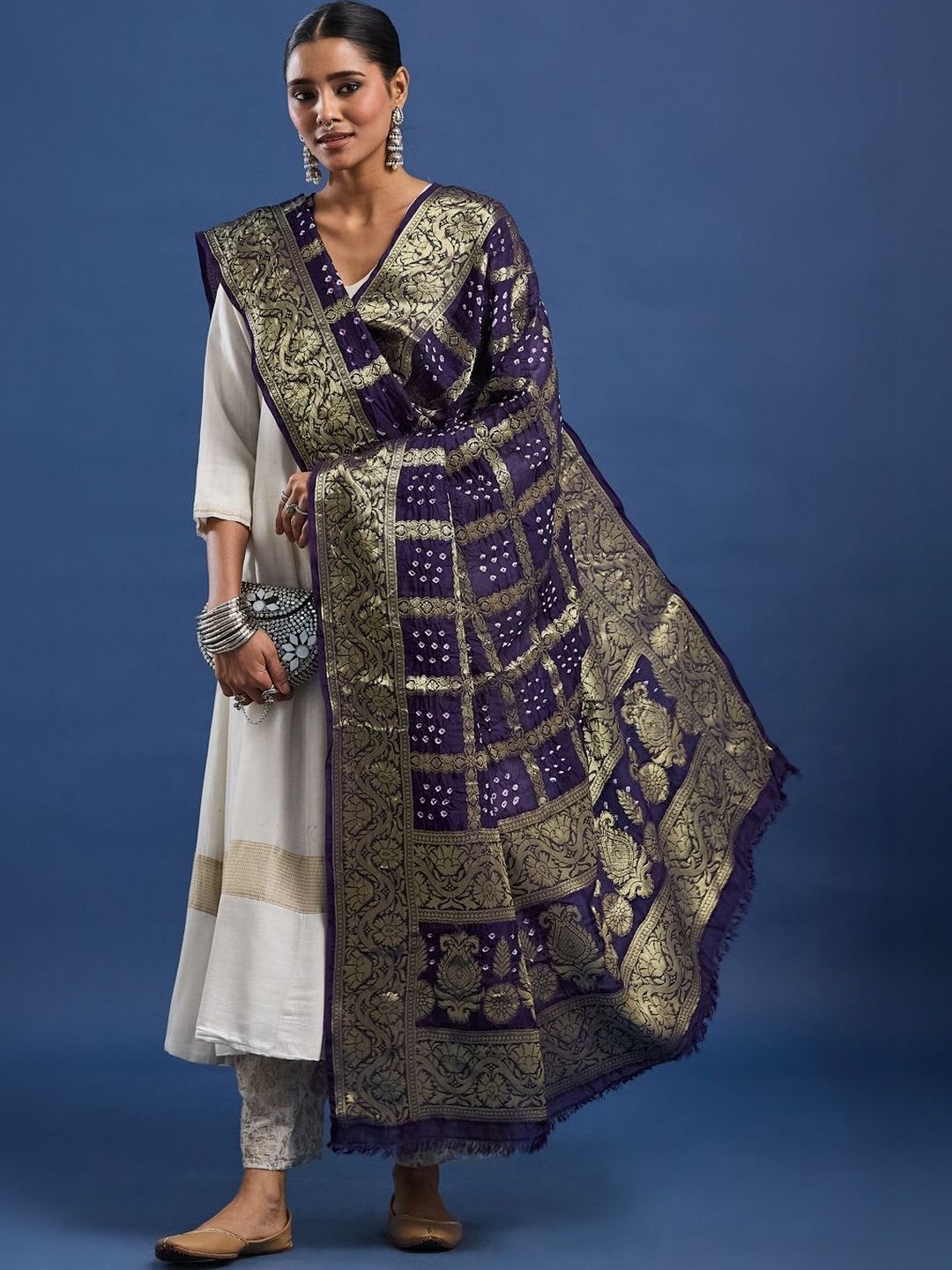 Taavi Dyed Art Silk Dupatta with Zari-image-6