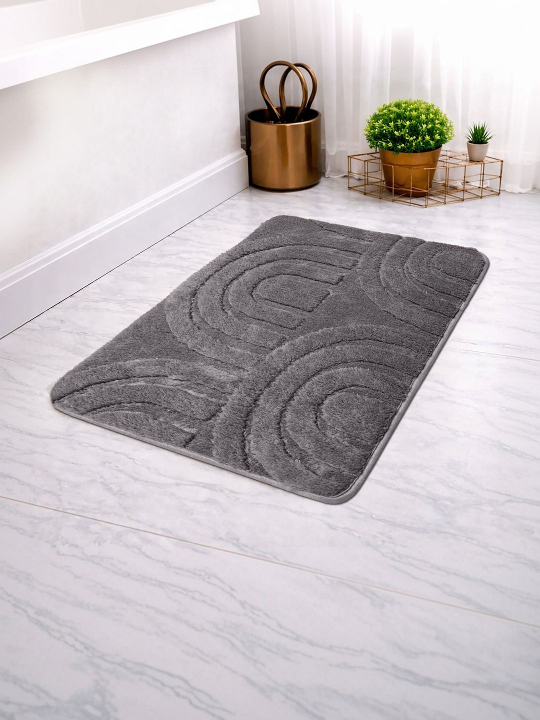LUXEHOME INTERNATIONAL Bahrain Multi Arc Grey Microfibre Bath Rug-image-49