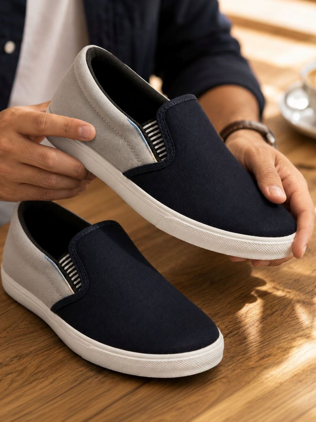 JOOTIYAPA Men Colourblocked Slip-On Sneakers-picture-20