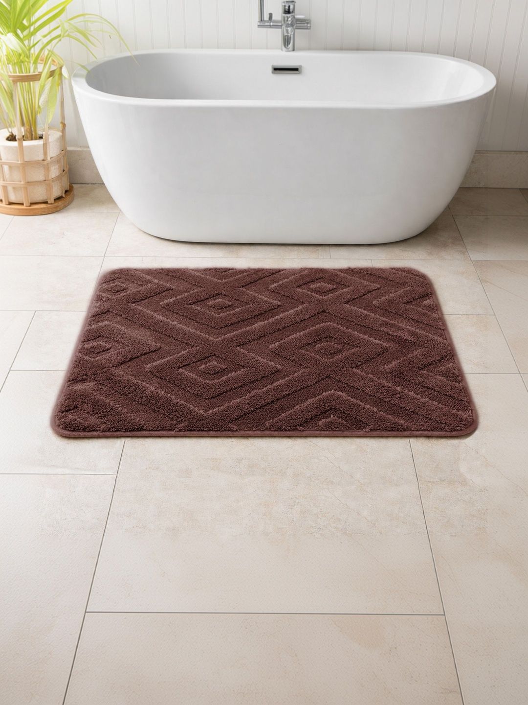 LUXEHOME INTERNATIONAL Maroon Anti-Slip 1960 GSM Bath Rugs-image-24