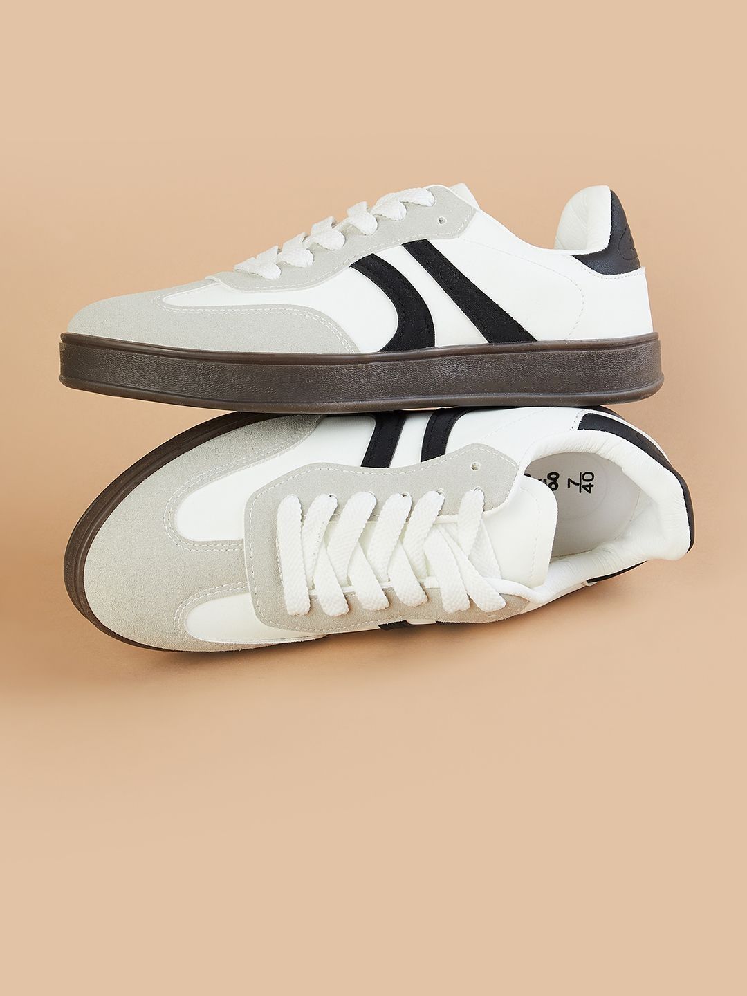 Ginger by Lifestyle Women Colourblocked PU Sneakers-picture-42