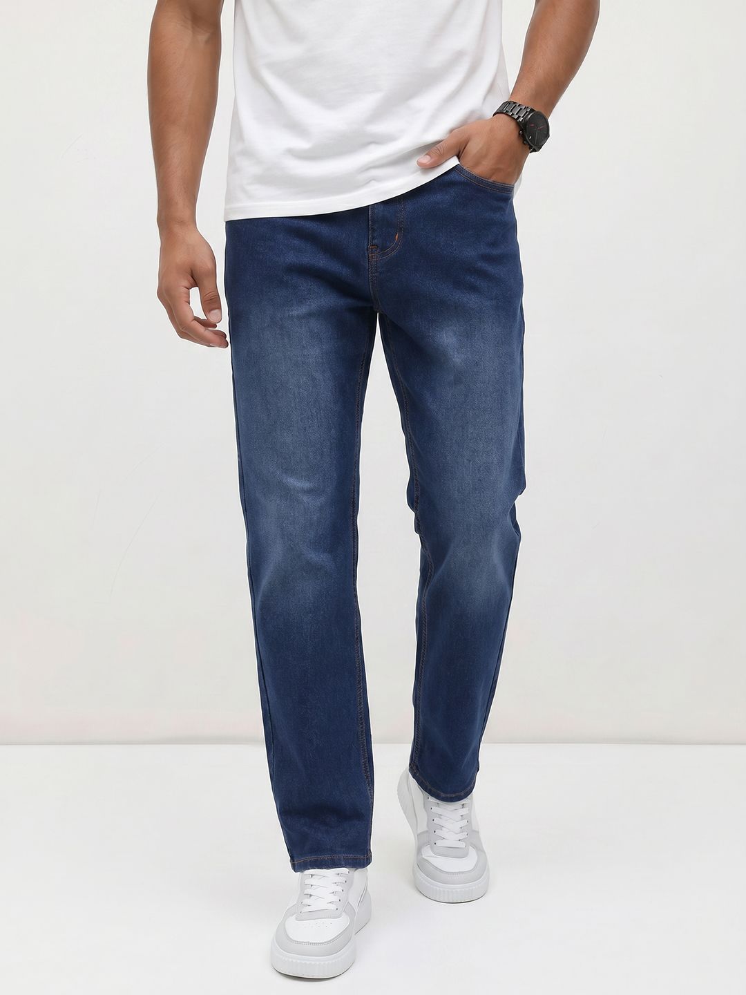 The Roadster Lifestyle Co. Men Relaxed Fit Light Faded Jeans-picture-40