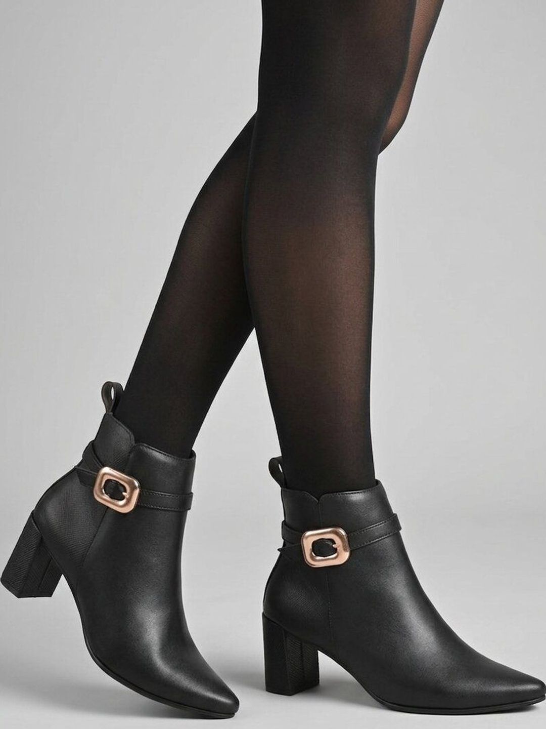 The Roadster Lifestyle Co Women Pointed Toe Zip Boots-image-21