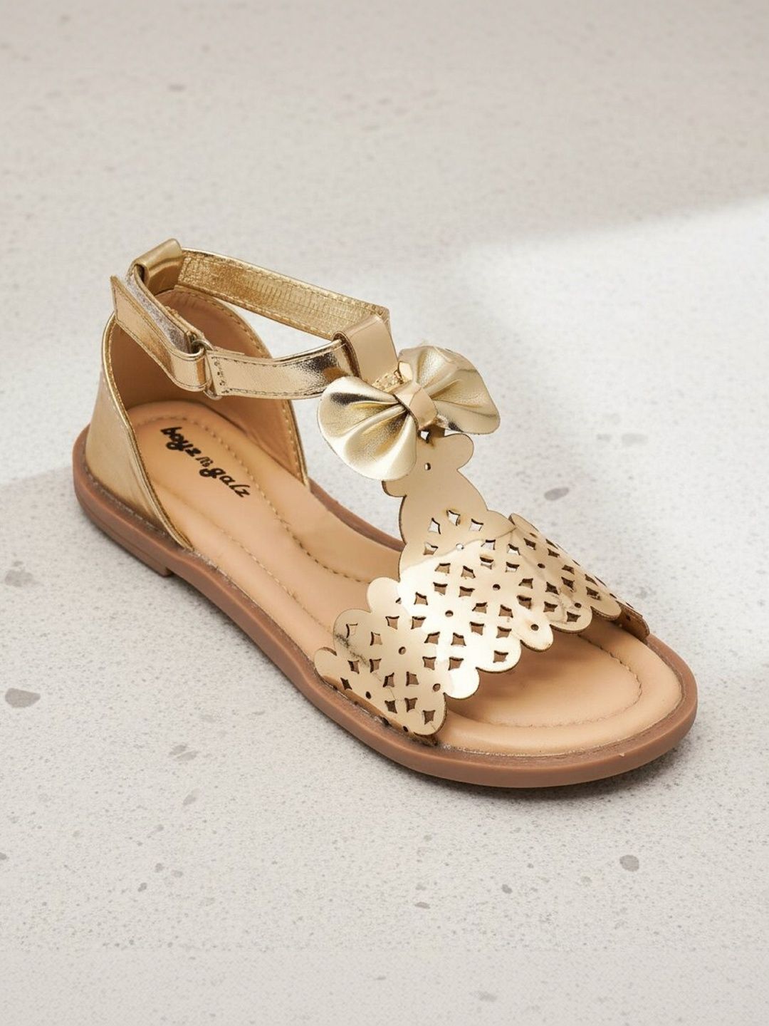 BOYZ N GALZ Girls Embellished Party T-Strap Flats with Bows-picture-53