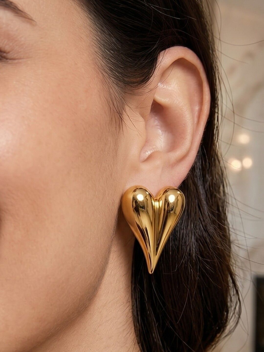 DressBerry Heart Shaped Studs Earrings-picture-41
