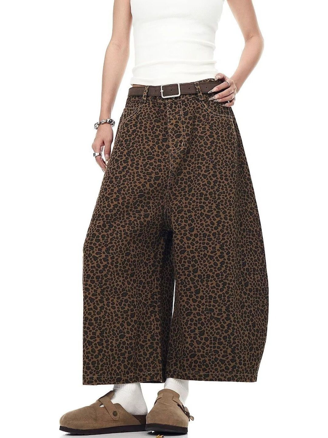StyleCast x Revolte Women Animal Printed Loose Fit Low-Rise Easy Wash Pleated Trousers-picture-45