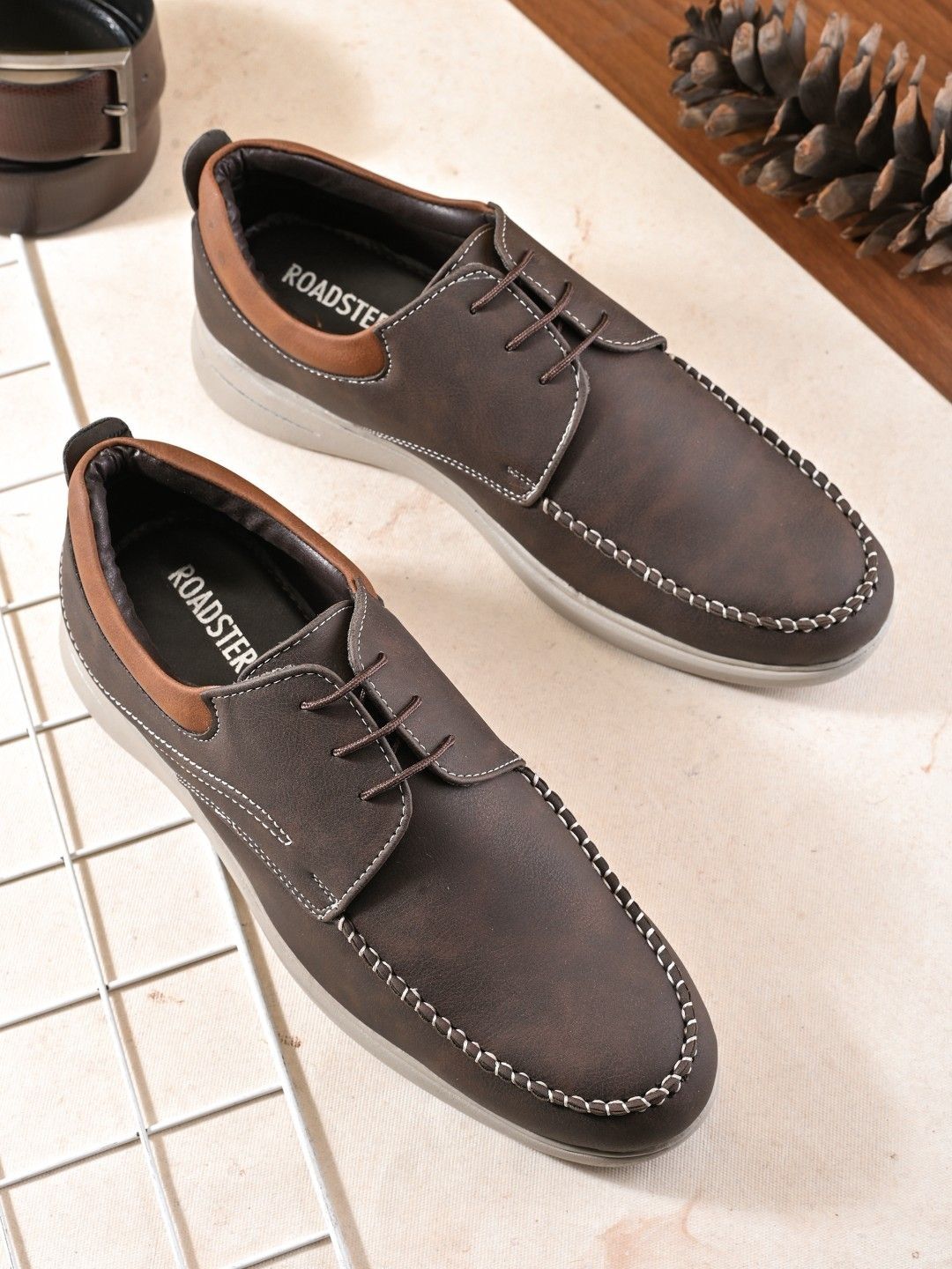 The Roadster Lifestyle Co. Men Casual Lace Up Partywear Outdoor Sneakers-image-9