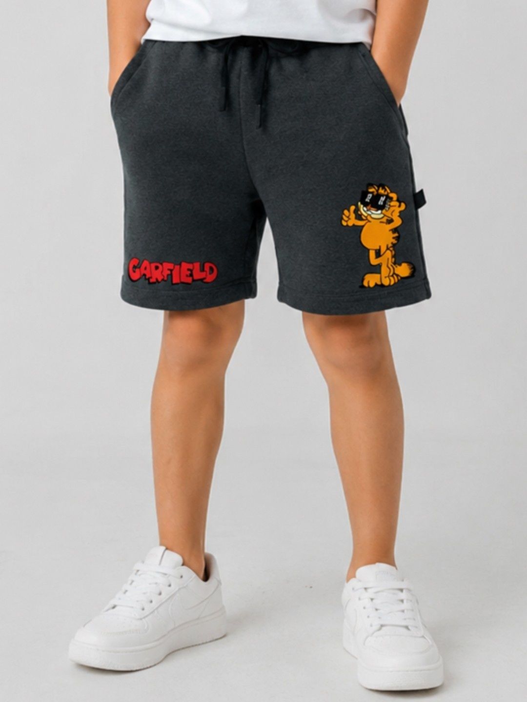 YK X Minute Mirth Boys Garfield Printed Cotton Shorts-image-3