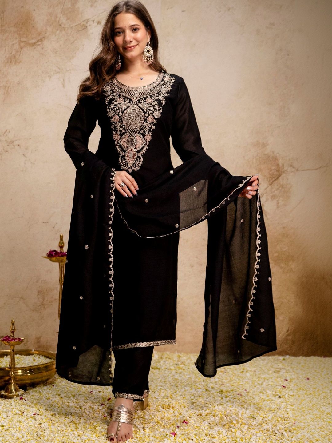 HERE&NOW Women Ethnic Motifs Embroidered Regular Thread Work Dupion Silk Kurta with Trousers & With Dupatta-picture-31