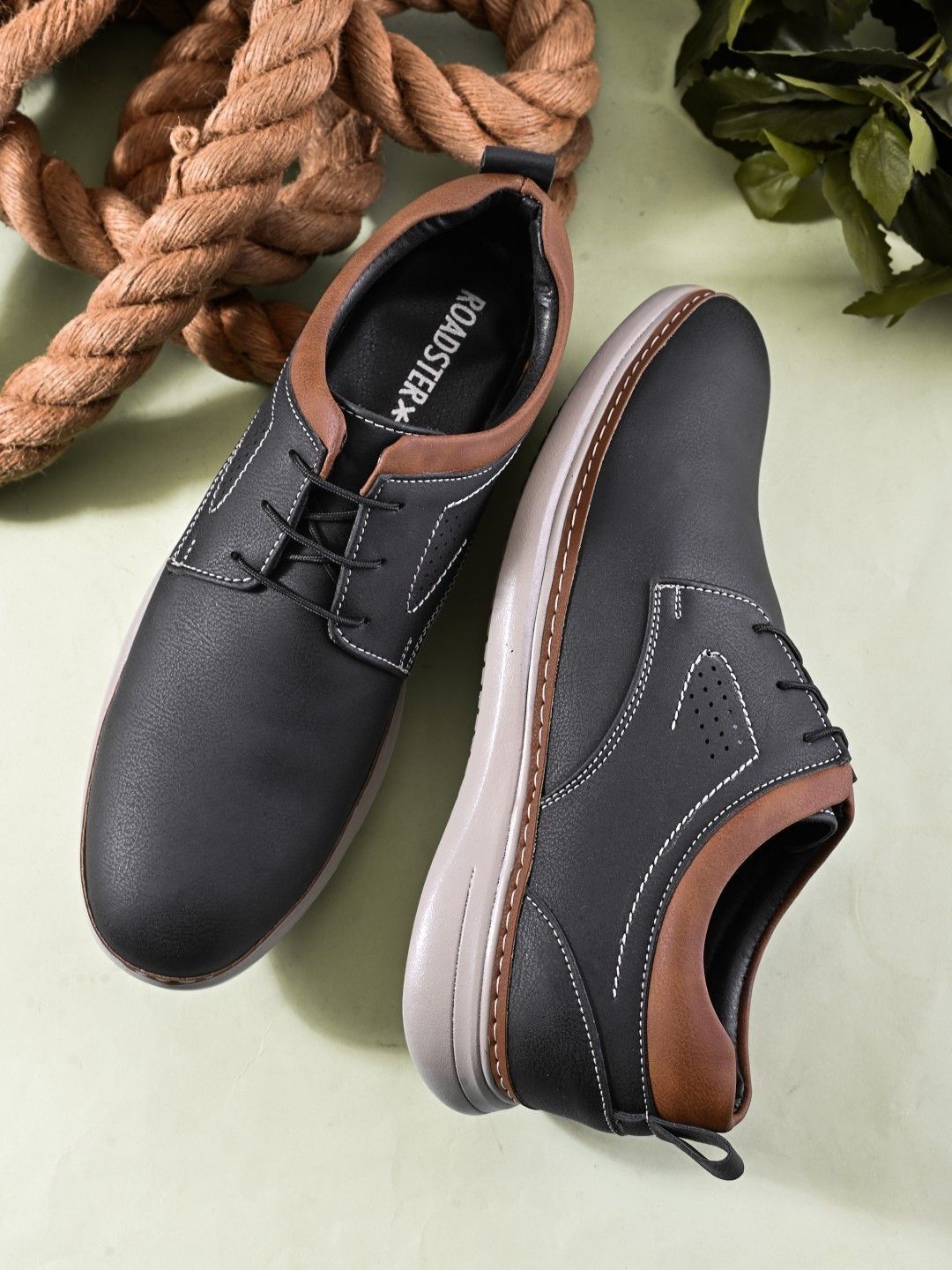 Roadster Men Textured Derbys-picture-27