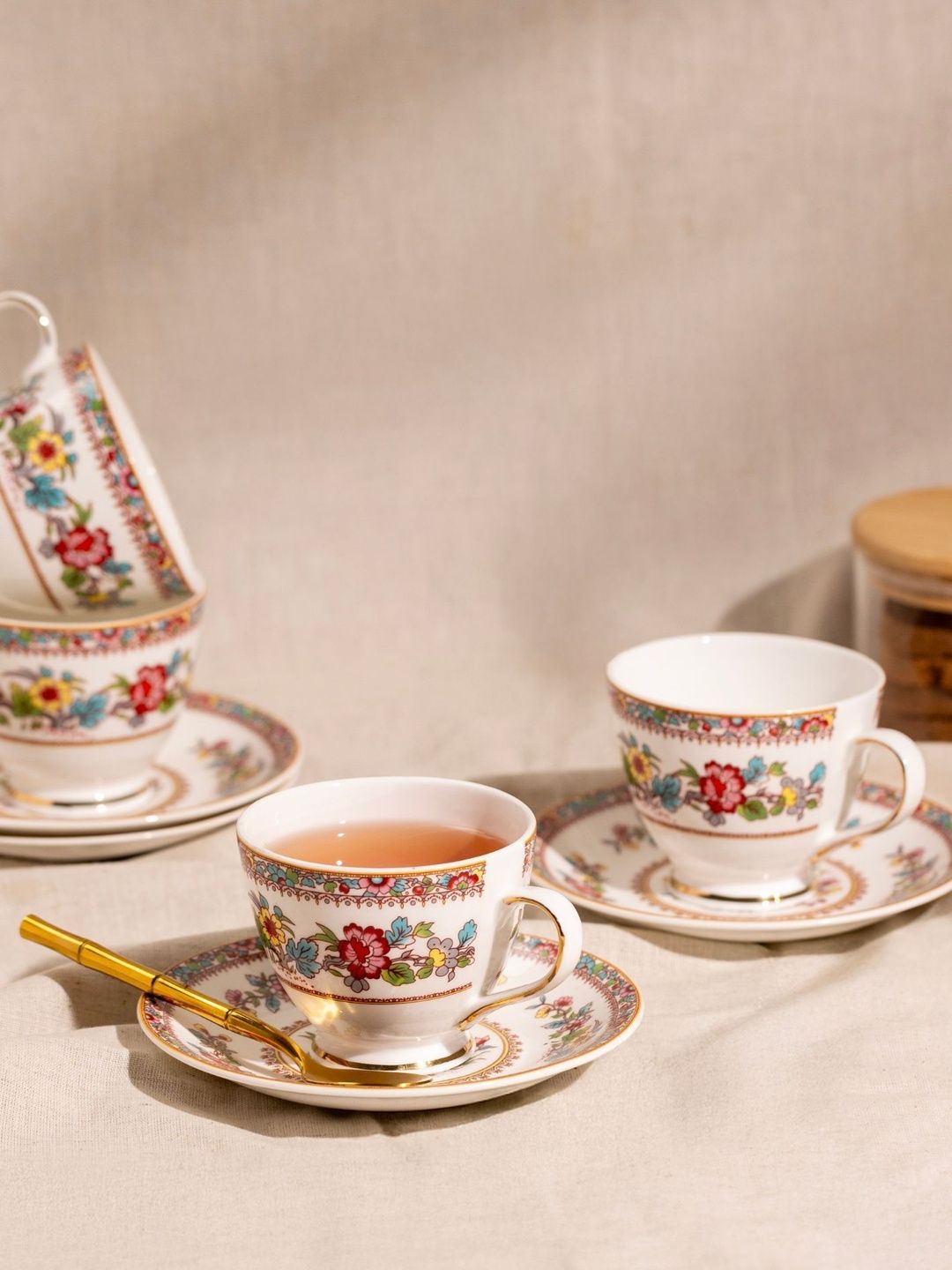 GOLDEN QUEEN'S Pink Floral Printed Ceramic Glossy Cups Set of Cups and Mugs-image-17