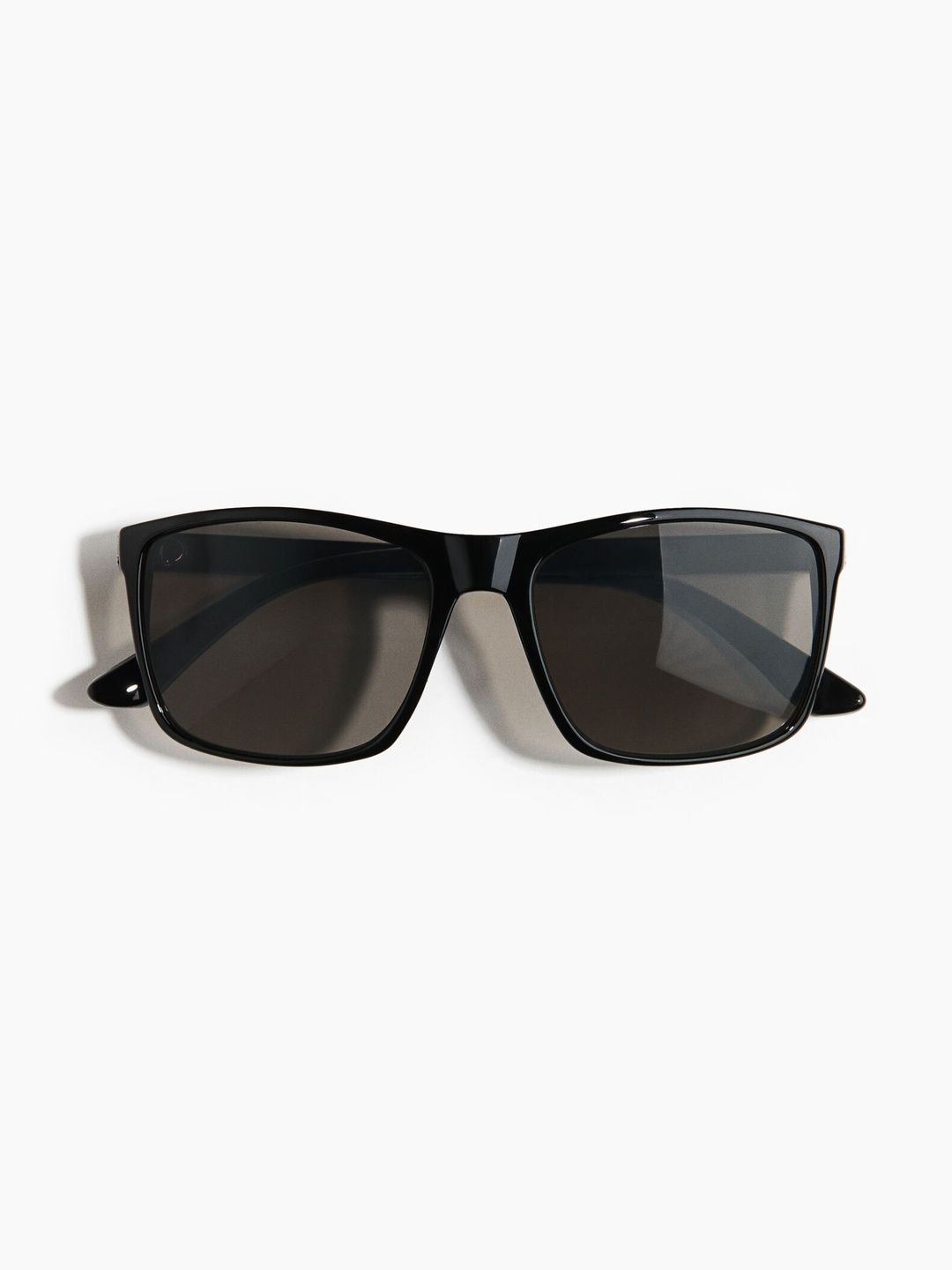 H&M Men Black Lens & Black Rectangle Sunglasses with-picture-33
