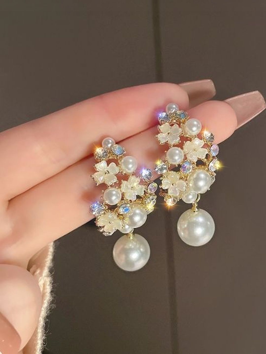 AKISON JEWELS Floral Drop Earrings-picture-54
