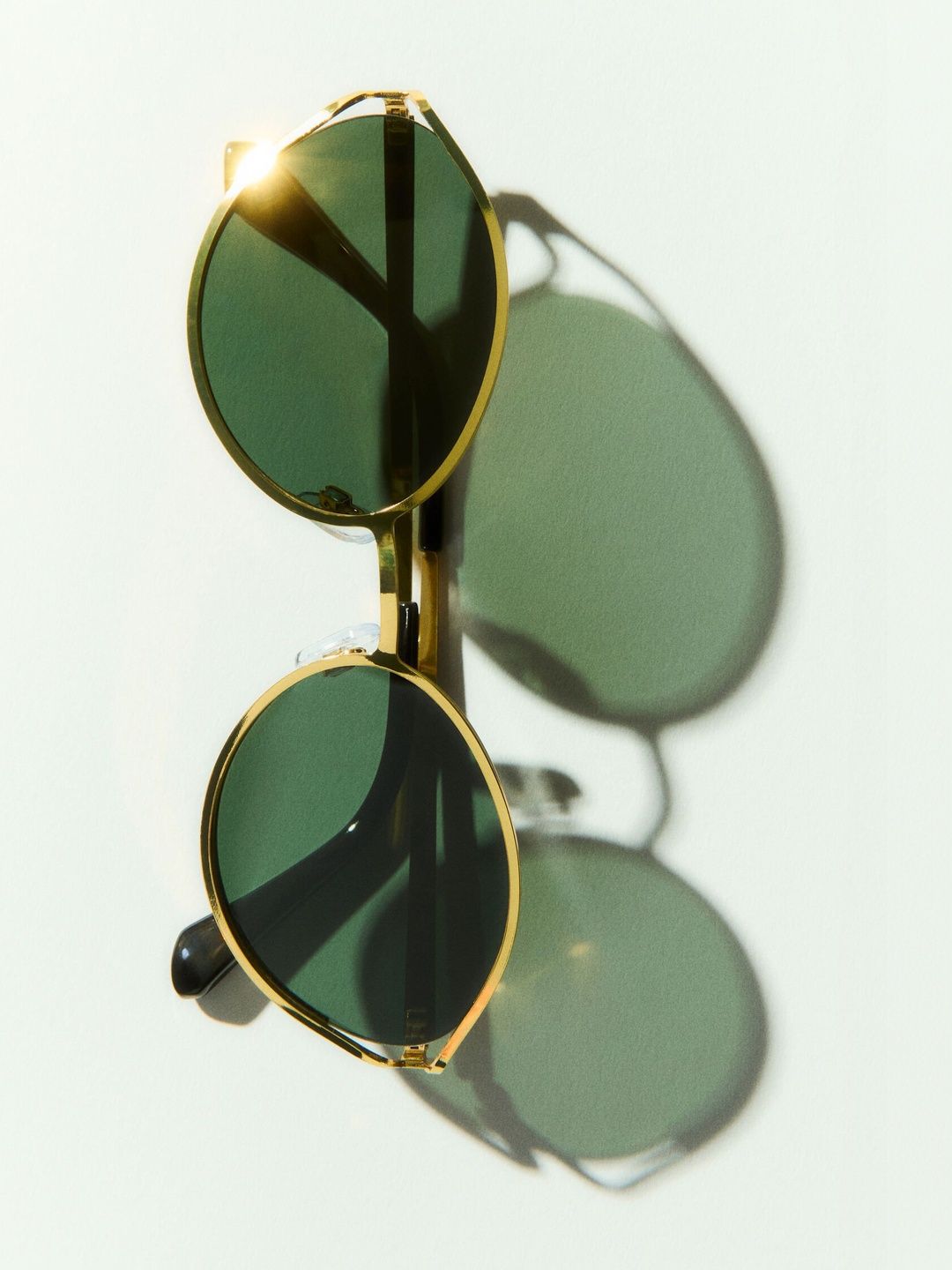 H&M Women Green Lens & Gold-Toned Round Sunglasses with-picture-34