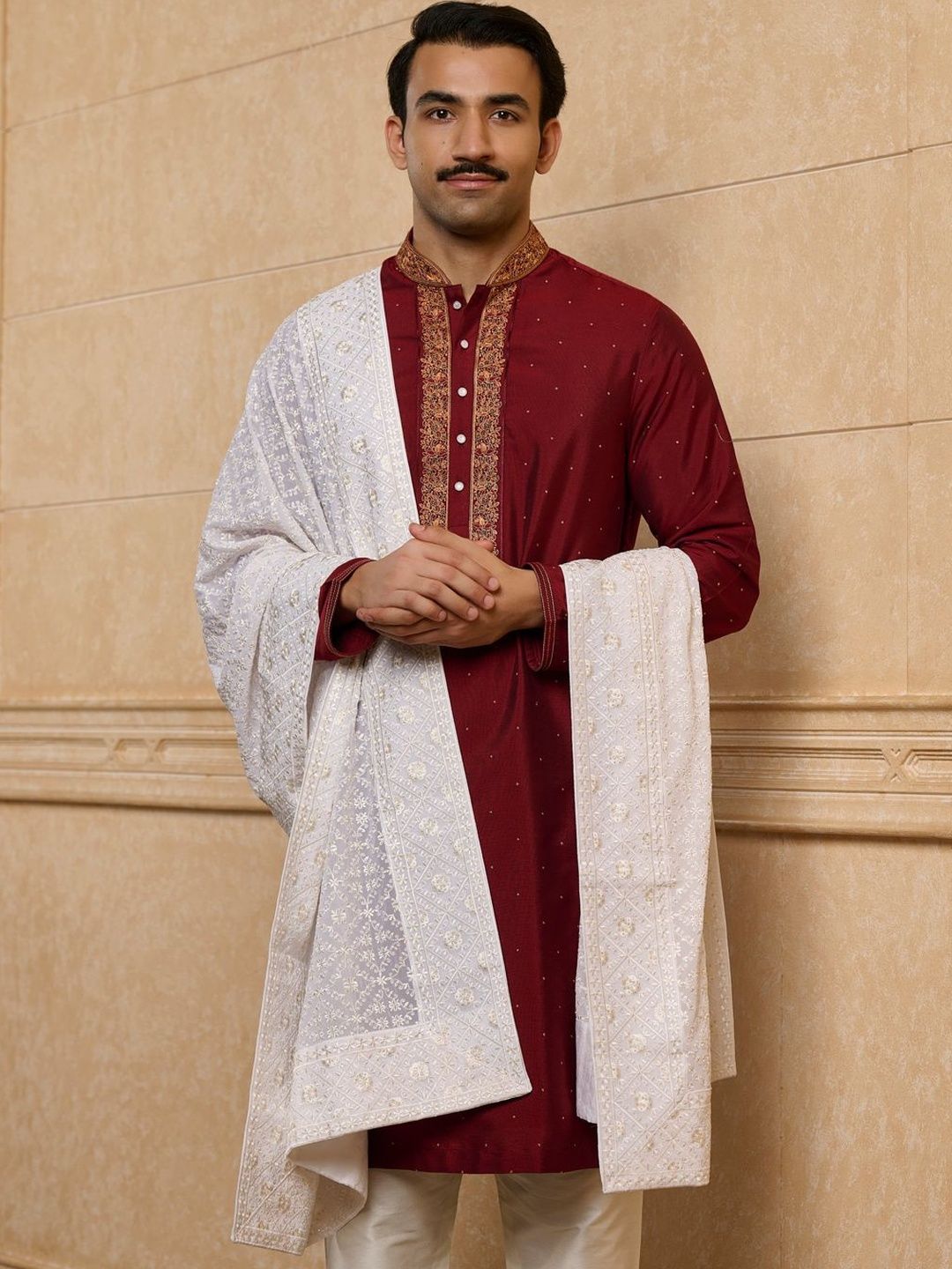 Tasva Men Embroidered Stole-picture-11