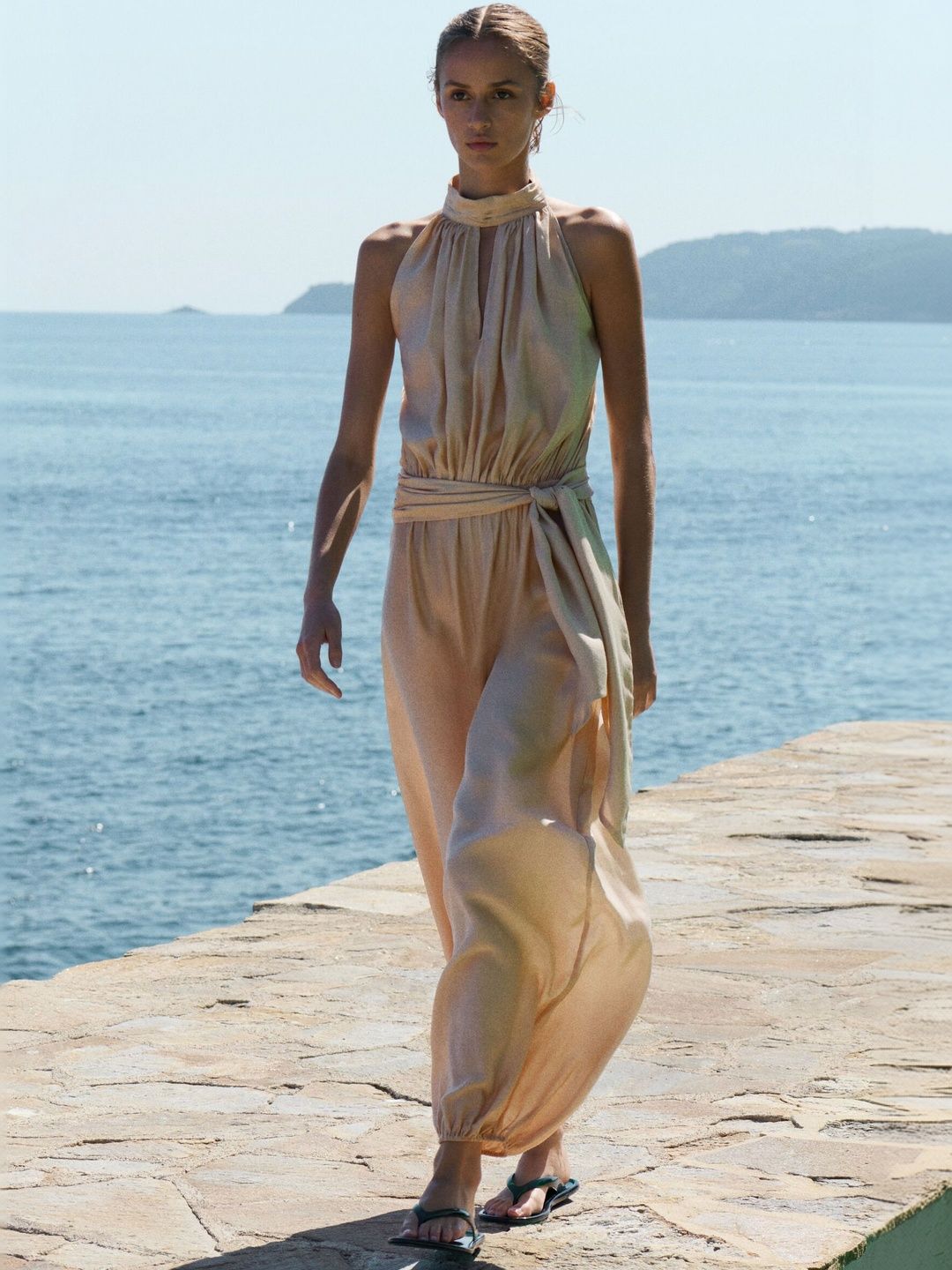 H&M Halter Neck Basic Jumpsuit-picture-12