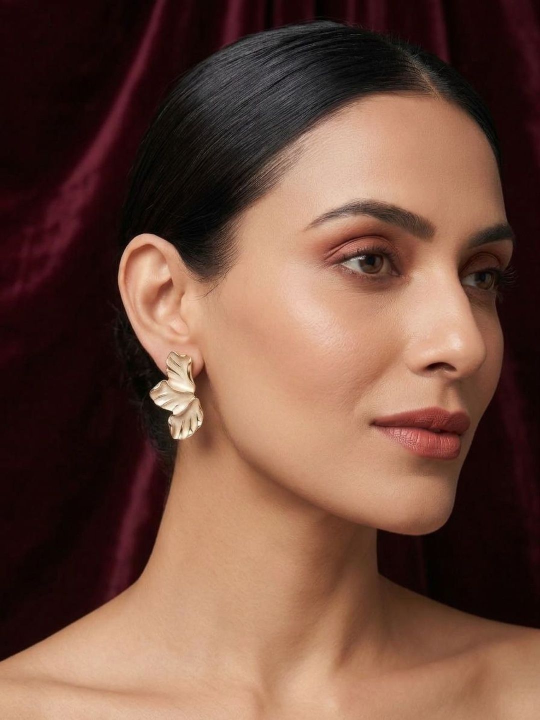 SZN Floral Studs Earrings-picture-51