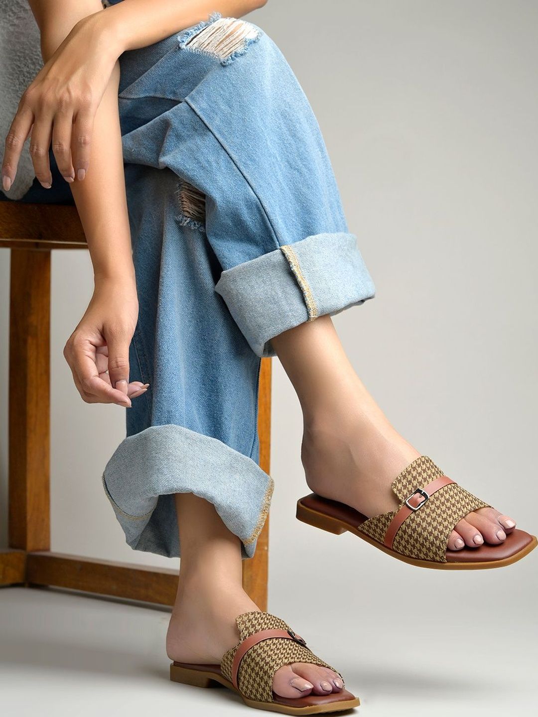 SZN Women Open Toe Flats with Buckles-picture-20
