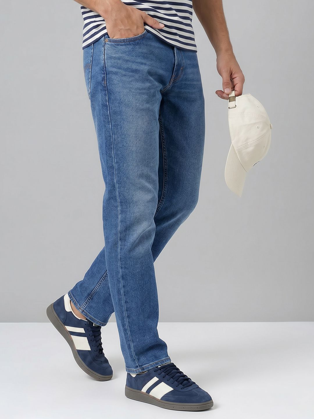 Levis Men 505 Straight Fit Stretchable Jeans-image-15